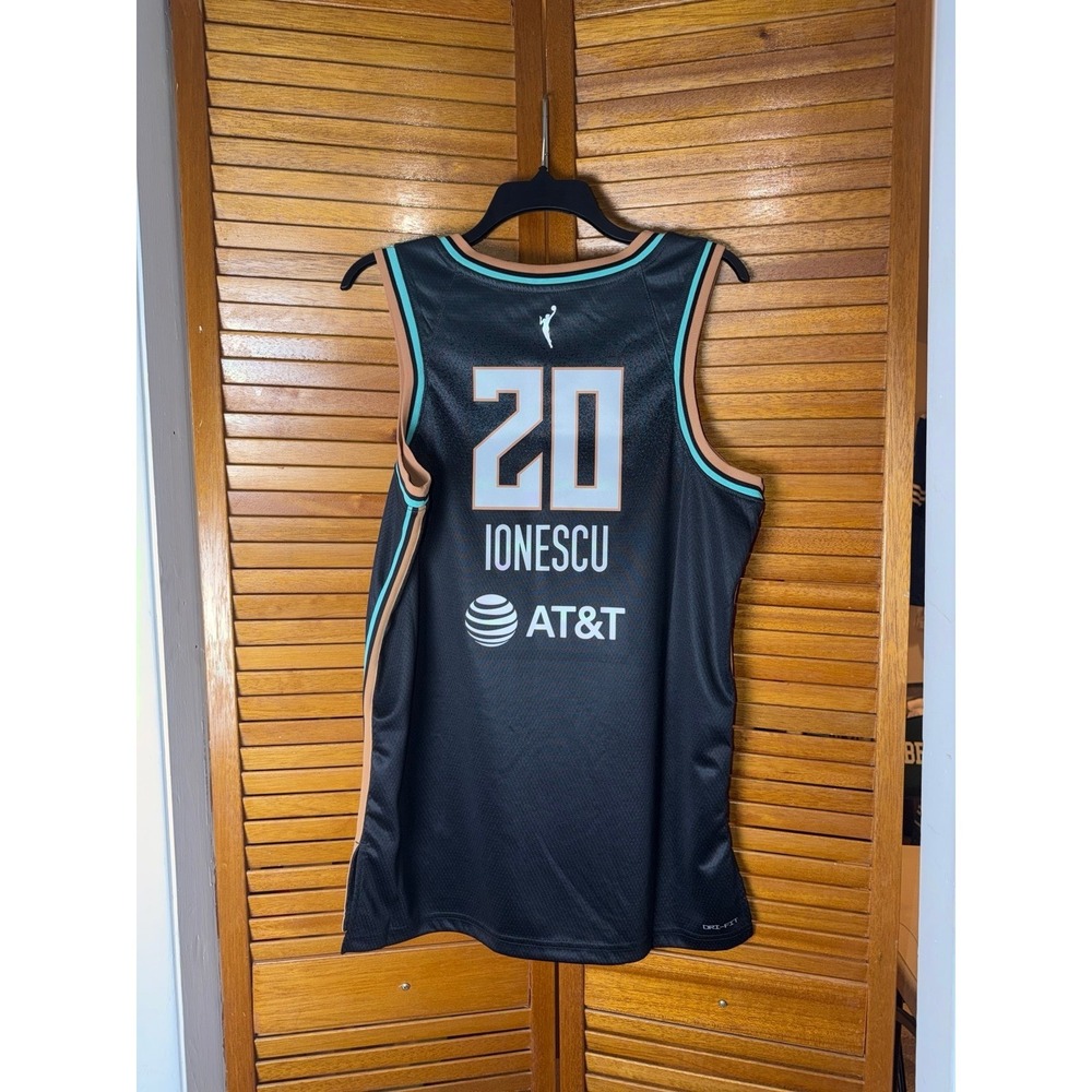 New York Liberty Sabrina Ionescu WNBA Jersey. Womens Medium (NWTS) - Picture 5 of 6